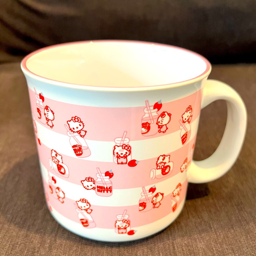 Hello Kitty Strawberry Milk Ceramic Camper Mug